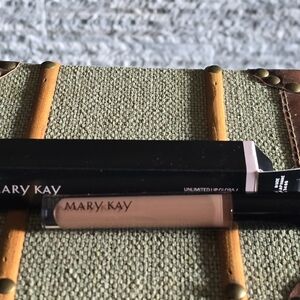 MARY KAY LIP GLOSS
